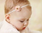 ava . pink (flower headband)