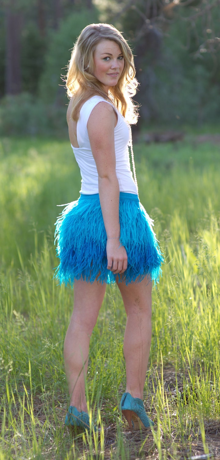 SALE - Ostrich Feather Skirt in Many Colors, Red, Hot Pink, Orange, Mint, Aqua, Turquoise, Black, Purple, Brown, White, Cream