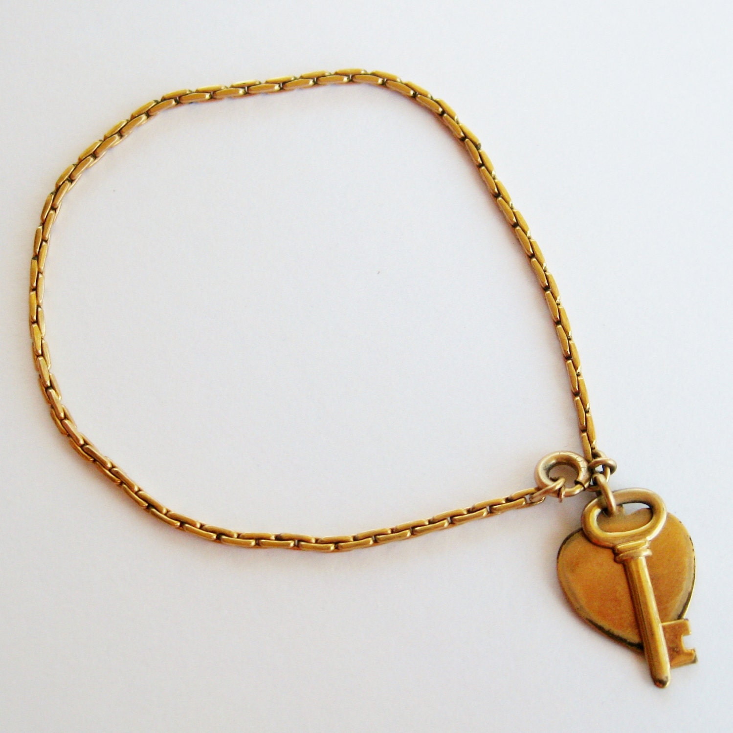Vintage 10k Gold Filled Key to my Heart Novelty Sweetheart Charm Bracelet