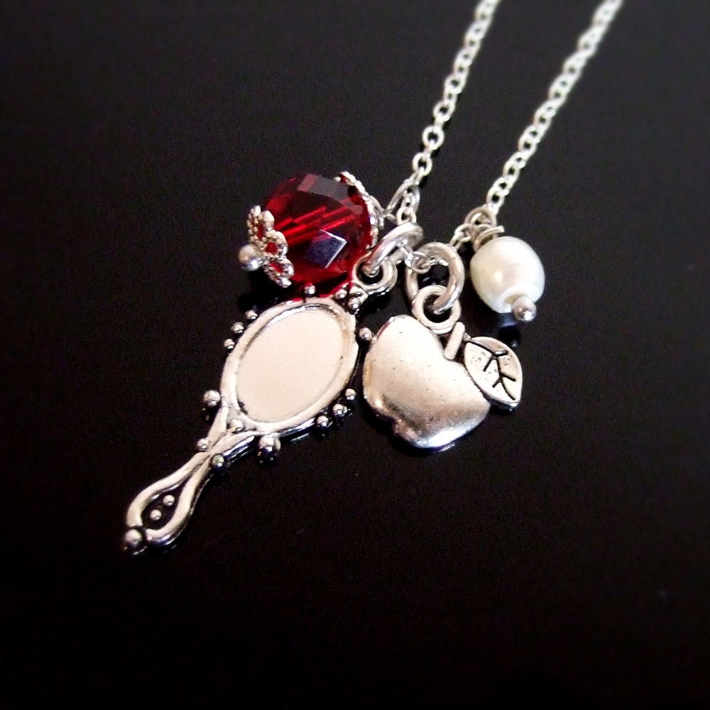 White Necklace on Snow White Necklace  Mirror Pendant  Apple Pendant  Blood Red Crystal