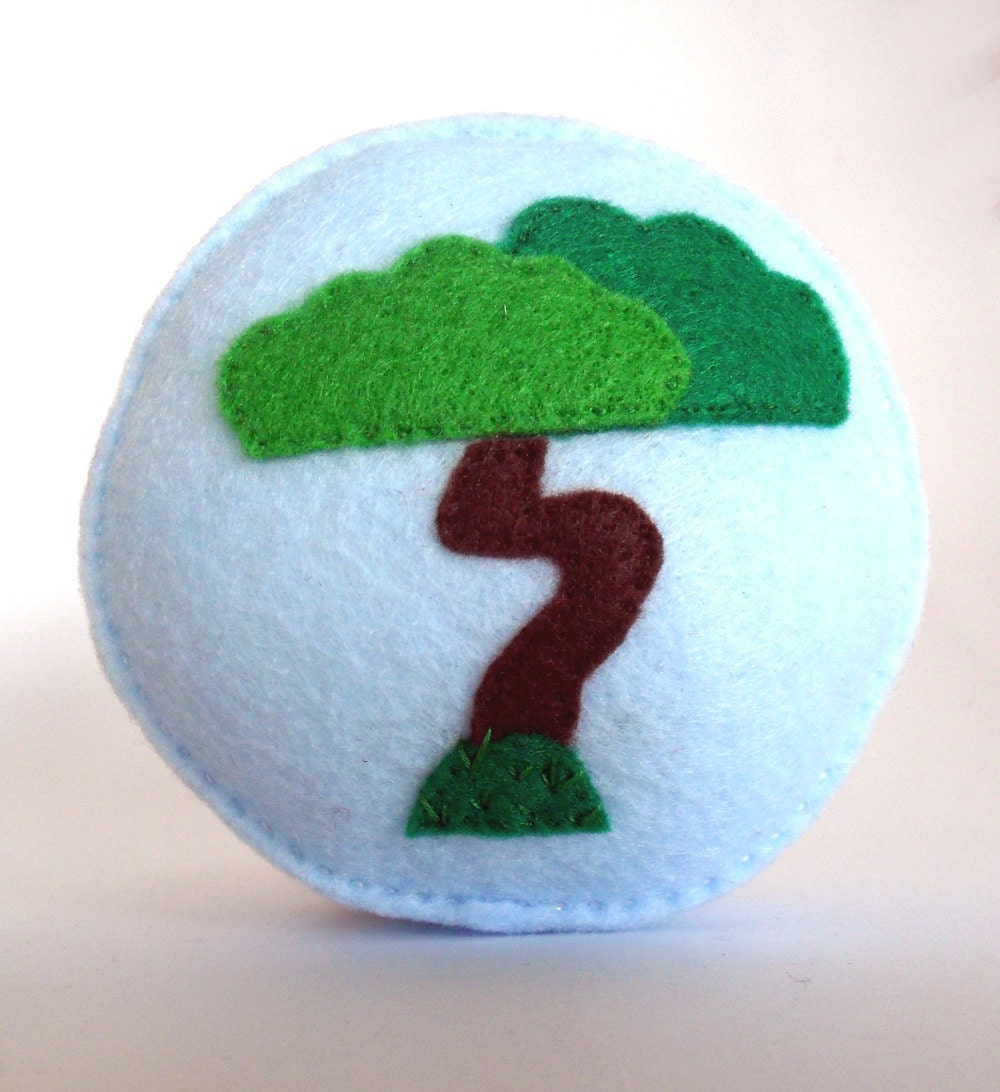 SALE - Pincushion - Bonsai tree handmade felt pin cushion