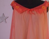 Cute 1960's Hairspray Tent Nylon Tangerine Nitie size M
