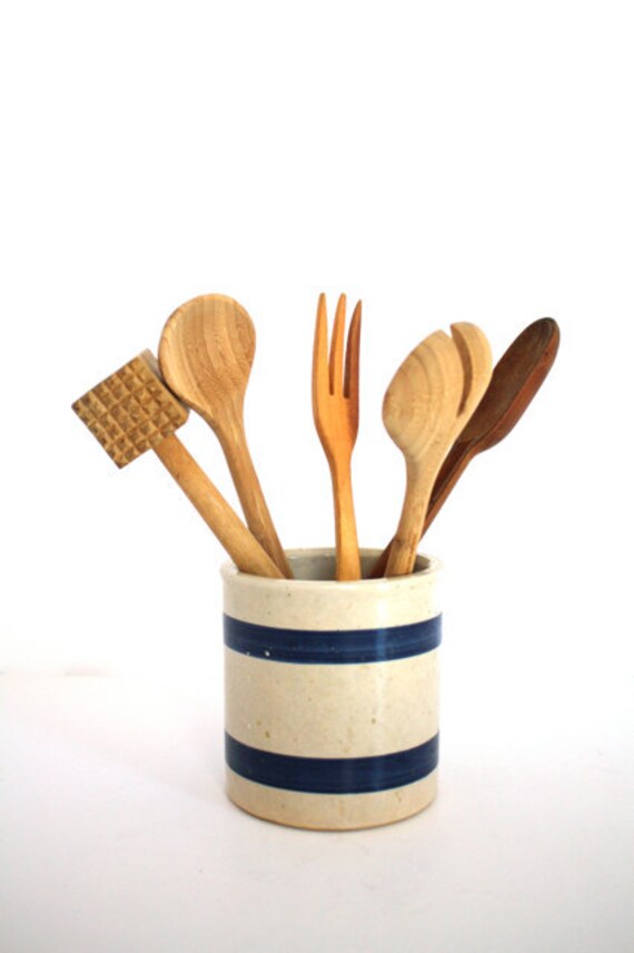 Vintage ROSEVILLE Stoneware Utensil Holder Crock No. 303-E