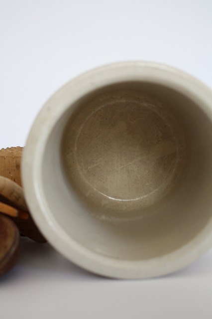 Vintage ROSEVILLE Stoneware Utensil Holder Crock No. 303-E