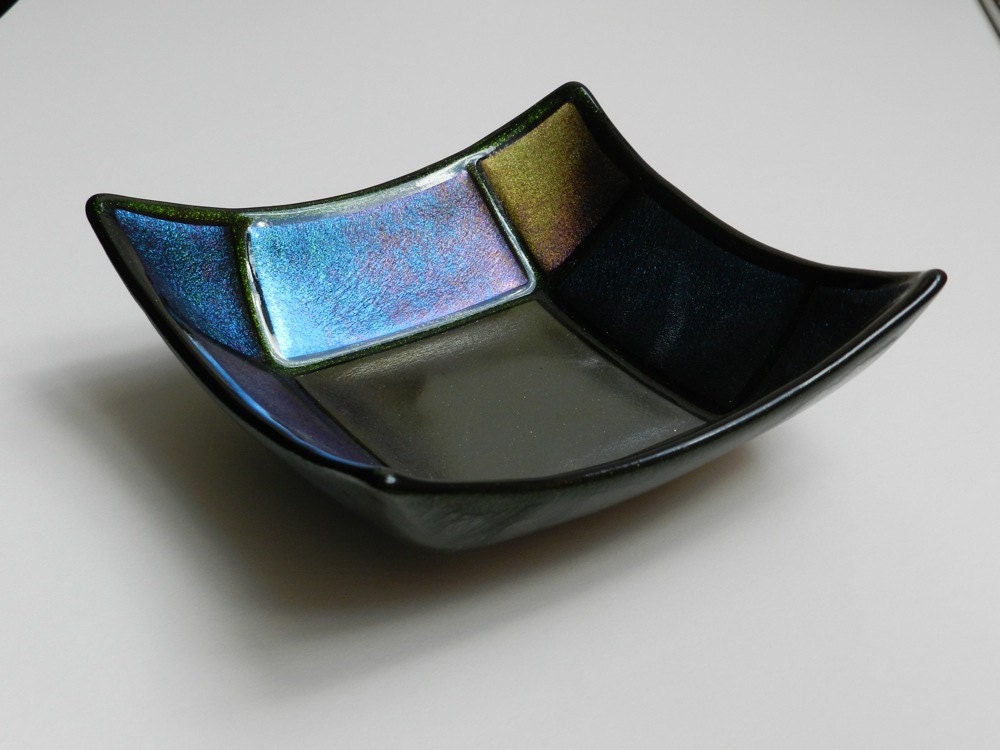 6" Square Iridescent Bowl
