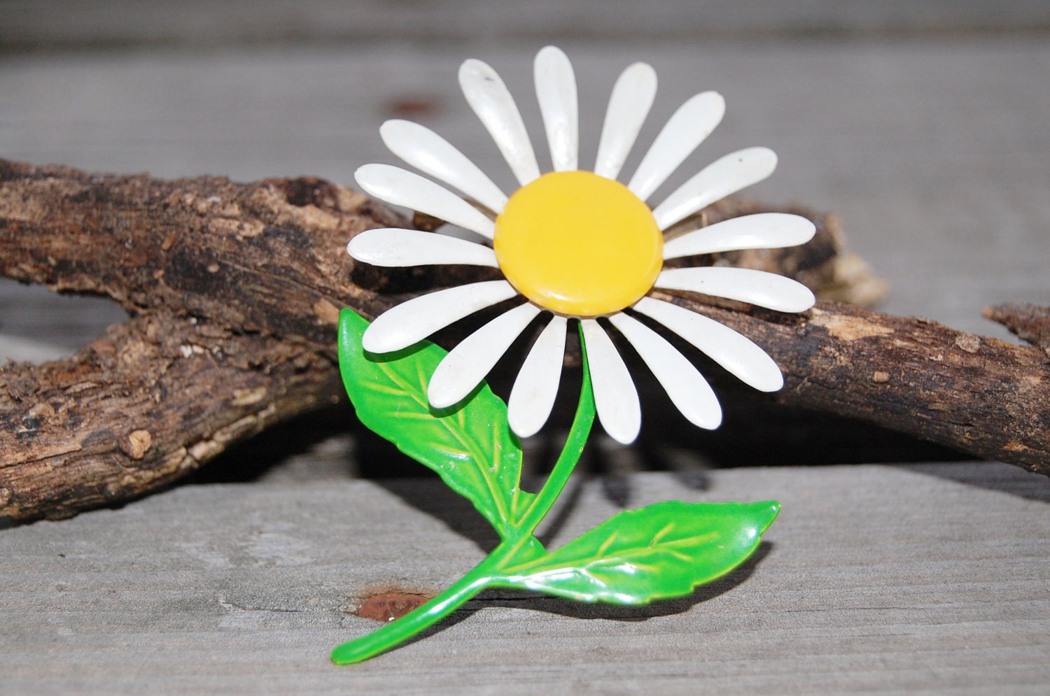 Vintage Flower Brooch or Pin - ON SALE
