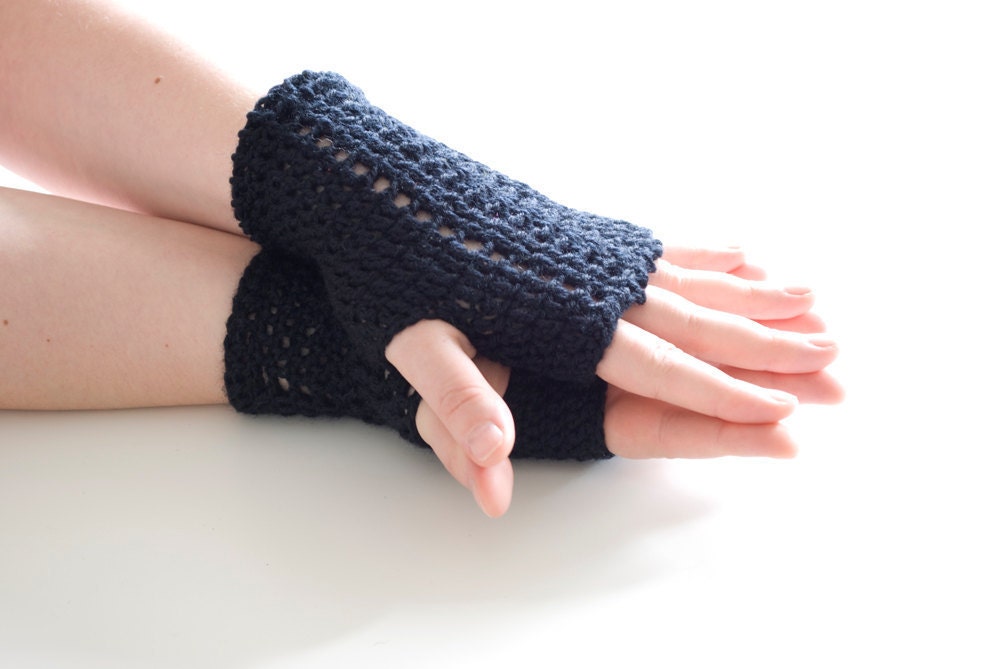 gloves fingerless crochet black arm wrist warmers short lace  fall winter for her - the celaeno line - merino wool