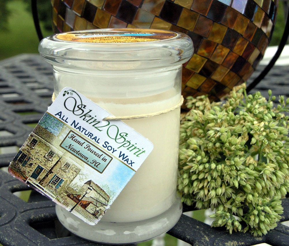 SANDLEWOOD VANILLA Soy Candle - Dye Free - Phalate Free - Cotton Wick - 12 oz