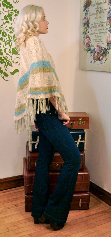 1960s Knit Poncho / Mountain Top Sweater Cape / Colorful Poncho 1960s