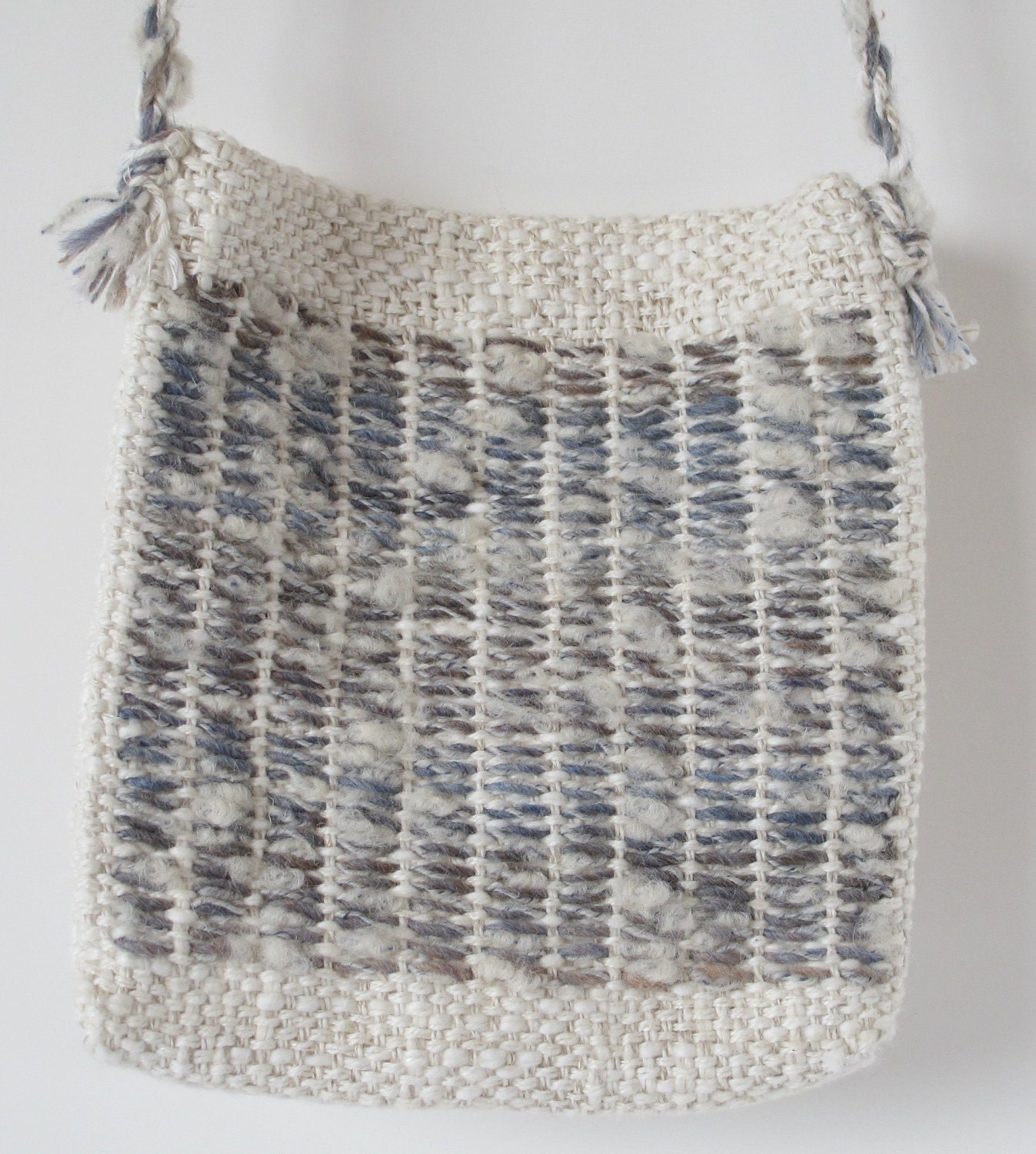 Summer Bag Hand Woven in Cotton.  Messenger Bag in Natural White