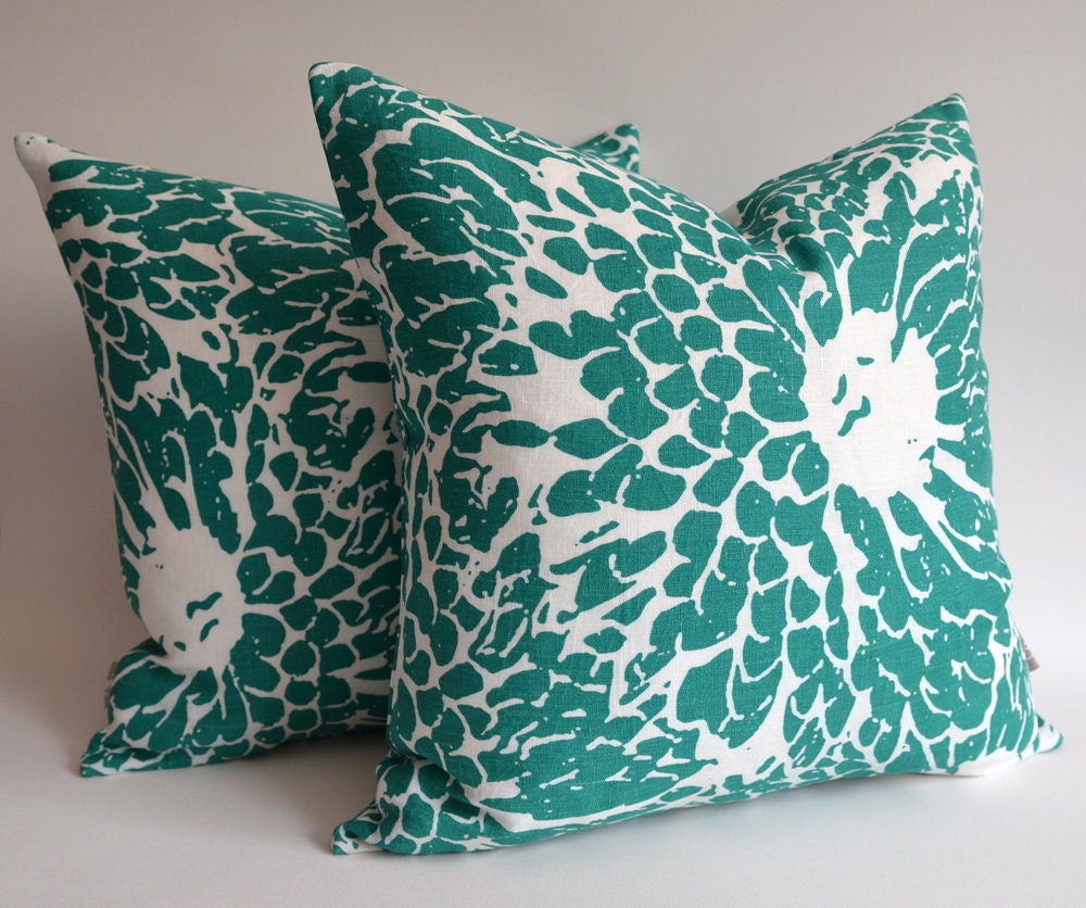 Sukan / SET (2 piece) Green-White Colored Linen Pillow Case(Cover, Slip)  - 18x18 inch