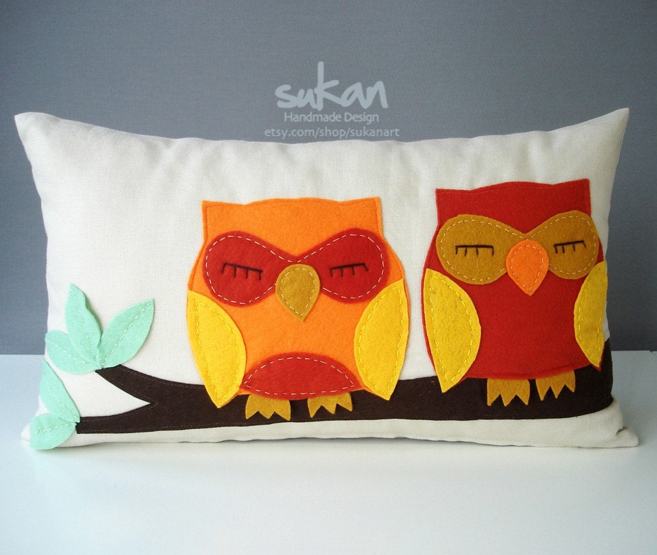 Sukan / Green Owls Beige Linen Pillow Cover - decorative throw pillows - baby owl pillow - 12x20