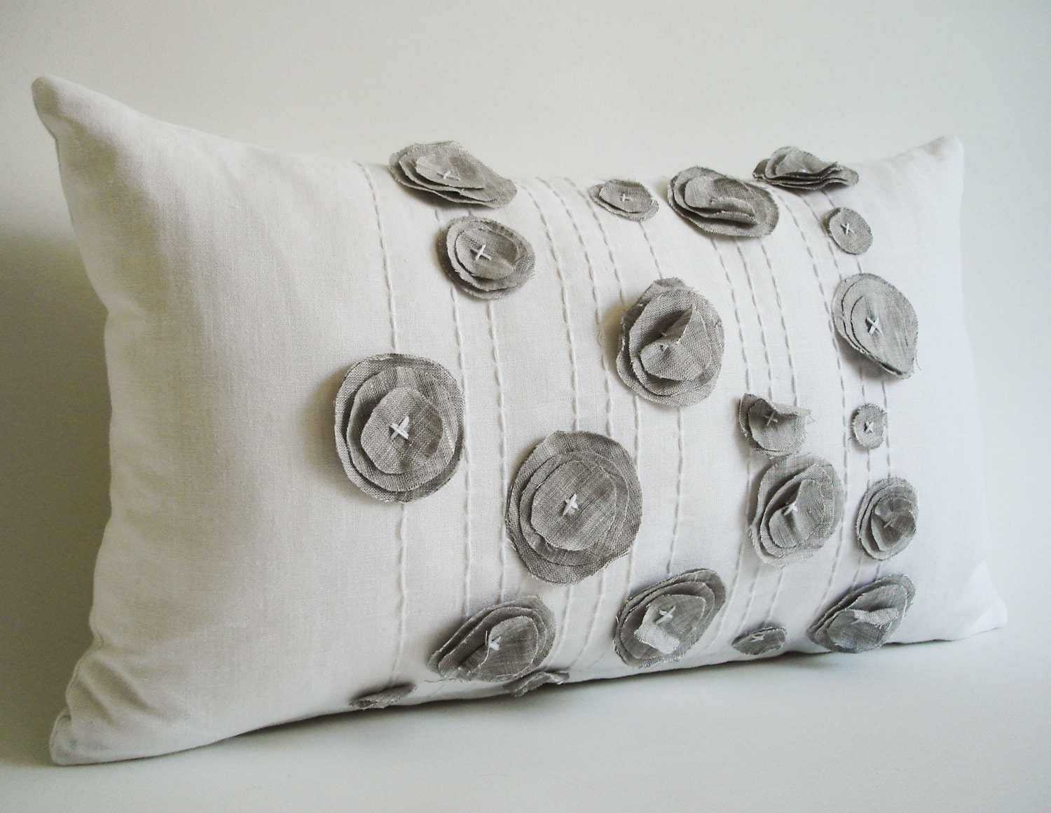 Sukan / White Linen Pillow Cover - Decorative Pillow Cover, Beautiful Rose Throw Pillow Cover ,12x20 inch - White, Gray