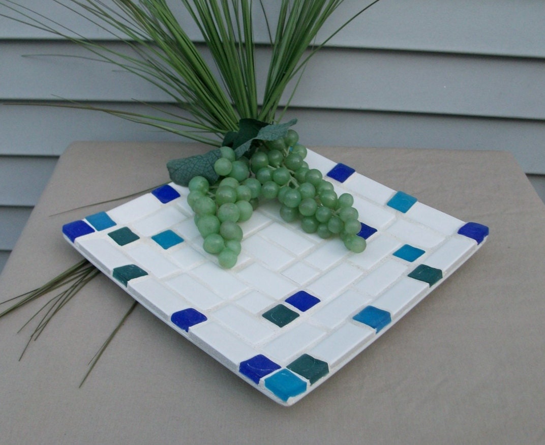 mosaic centerpiece