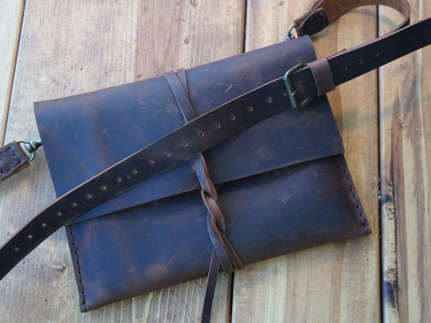 Hand crafted Ipad satchel bag - hand stitched leather by Aixa