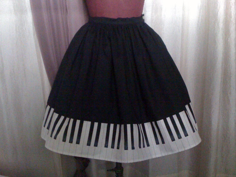 Lolita Black Piano Border Skirt