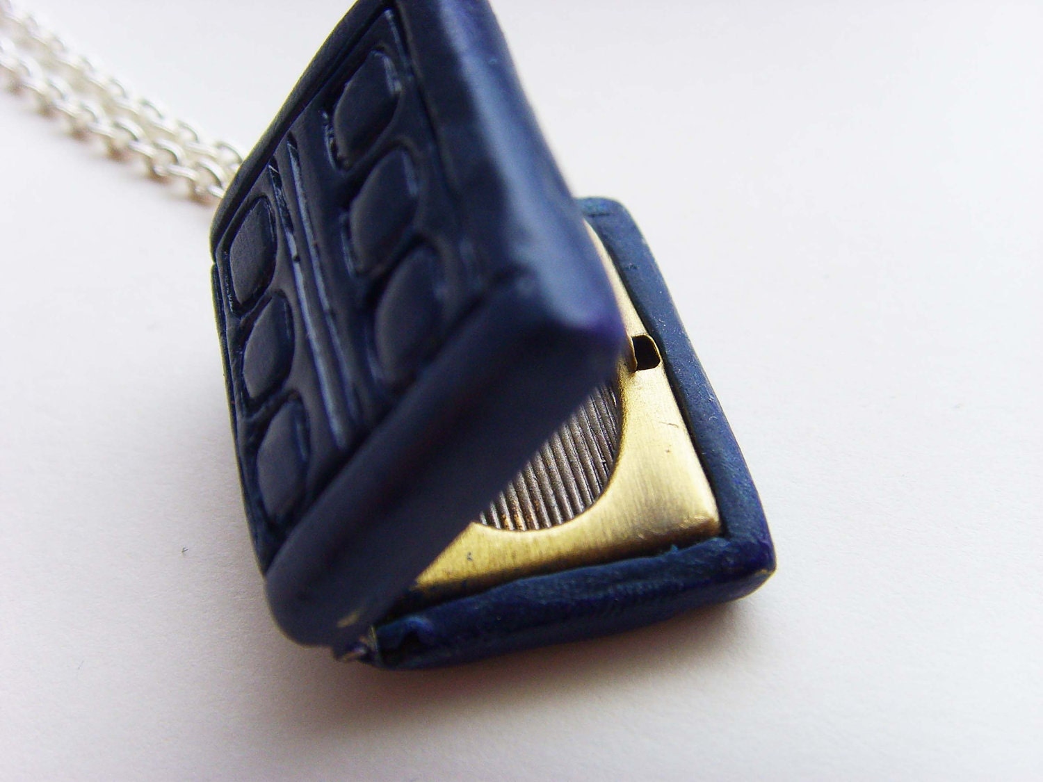 River Song's Diary Locket Necklace - Sweetie - Doctor Who - Silver Chain