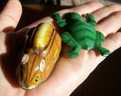 Vintage tin toys: Leaping Frog and Friction Gopher