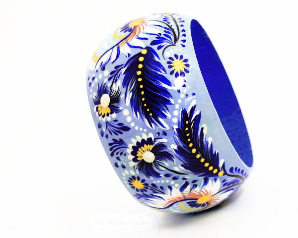 BLUE DREAM bracelet - various sizes. Hand Painted Jewelry. Flowers Bangle Bracelet. Floral fashion. Bright colors. Wide wood bracelet