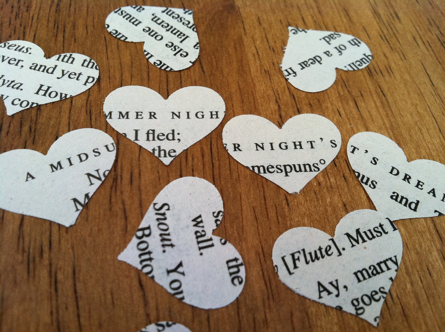 novel wedding confetti - A Midsummer Night's Dream by William Shakespeare - 500 heart shaped confett