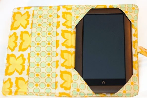 The Original Padded Kindle Cover PDF Pattern UPDATED to include newest ipad nook and kindle models