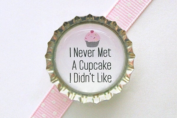 Cupcake Fun Bottle Cap Magnet - cupcake magnet, cupcake party favor, cupcake decoration, cute cupcake birthday, fridge magnet, funny cupcake