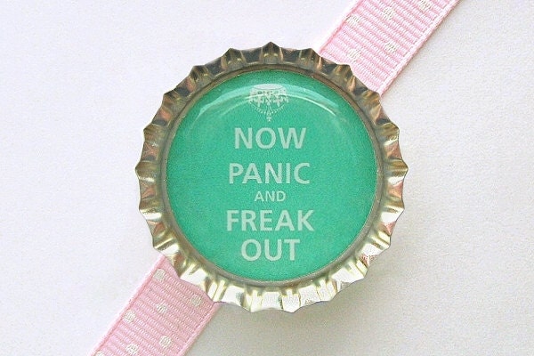 Green Now Panic and Freak Out Bottle Cap Magnet - keep calm and carry on home decor, fridge magnet, decorations, funny keep calm magnet gift