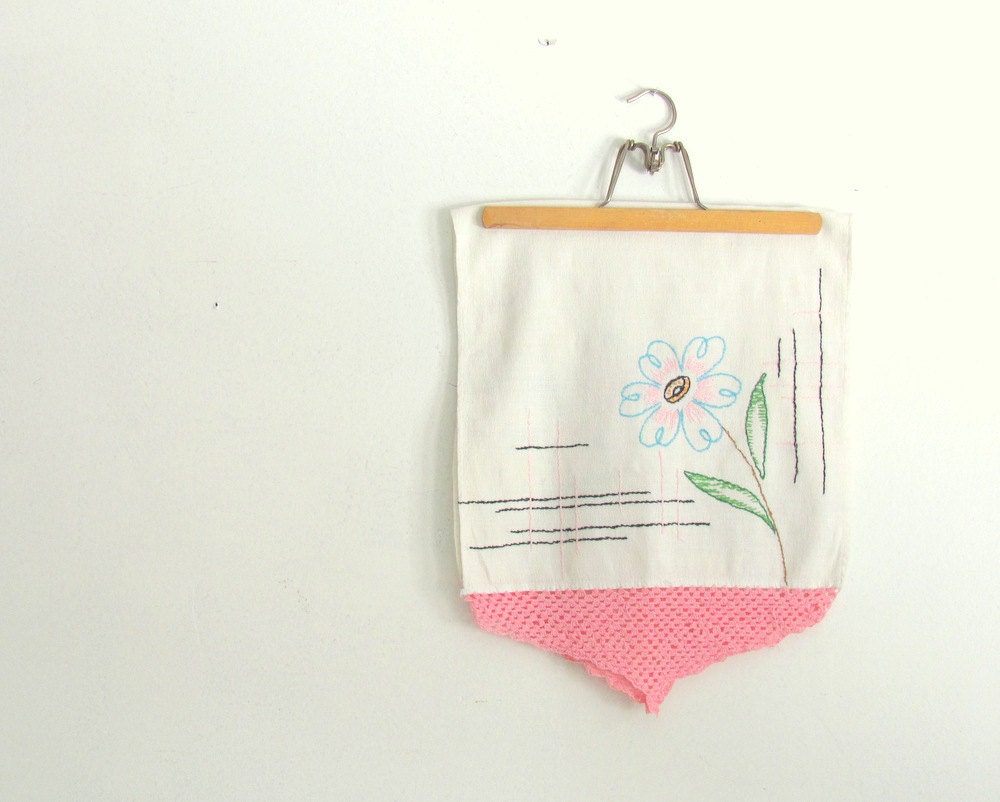 Vintage Dresser Scarf Table Runner Hand Embroidered Art Deco SALE