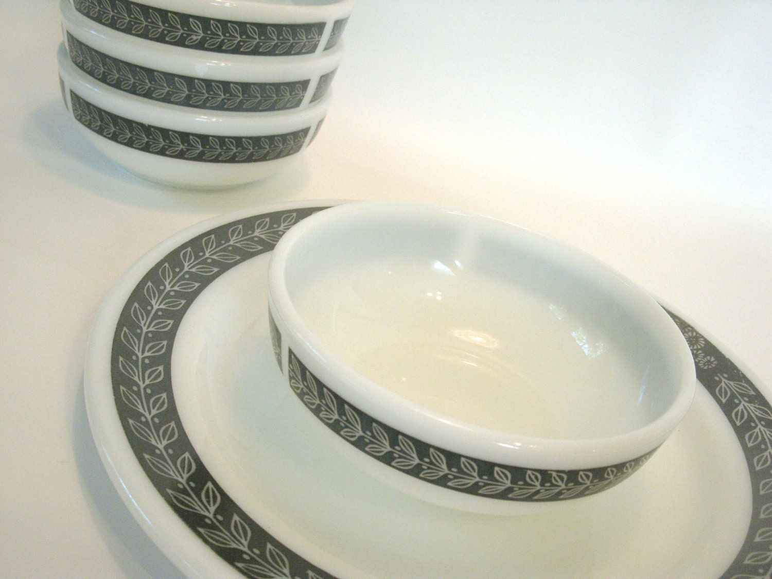 Anchor Hocking Fire King Gray Laurel Bowls & Plate