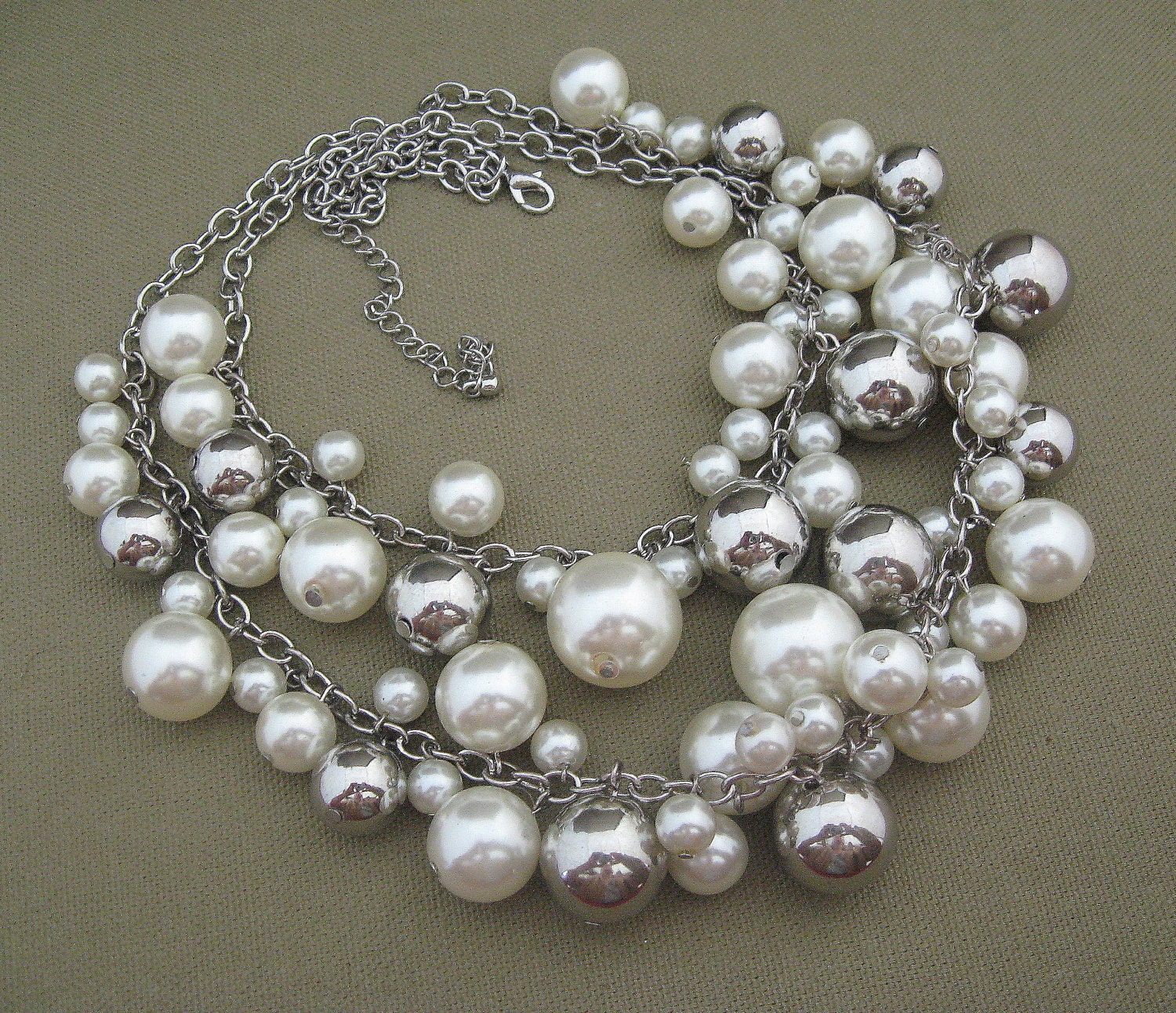 Vintage Beaded Pearls Dangles Necklace Double Strand