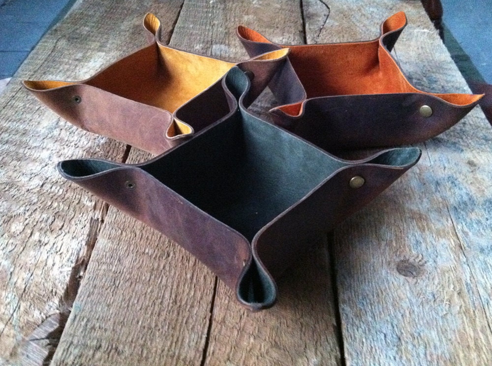 Leather Valet Organizer- Fellowings Catch All