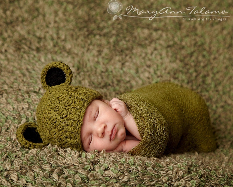 NEWBORN Baby Boy Hat, Baby Boy Frog Hat, Baby Flapper Hat, Olive with Black Ears. Professional Photo Props. Baby Gift. Fall Collection.