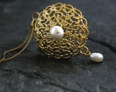 Wedding Necklace,Bridal Necklace ,Wedding Jewelry Wedding accessory,Gold Pearl Necklace,Gold lace Necklace ,Wedding Pearls  Necklace