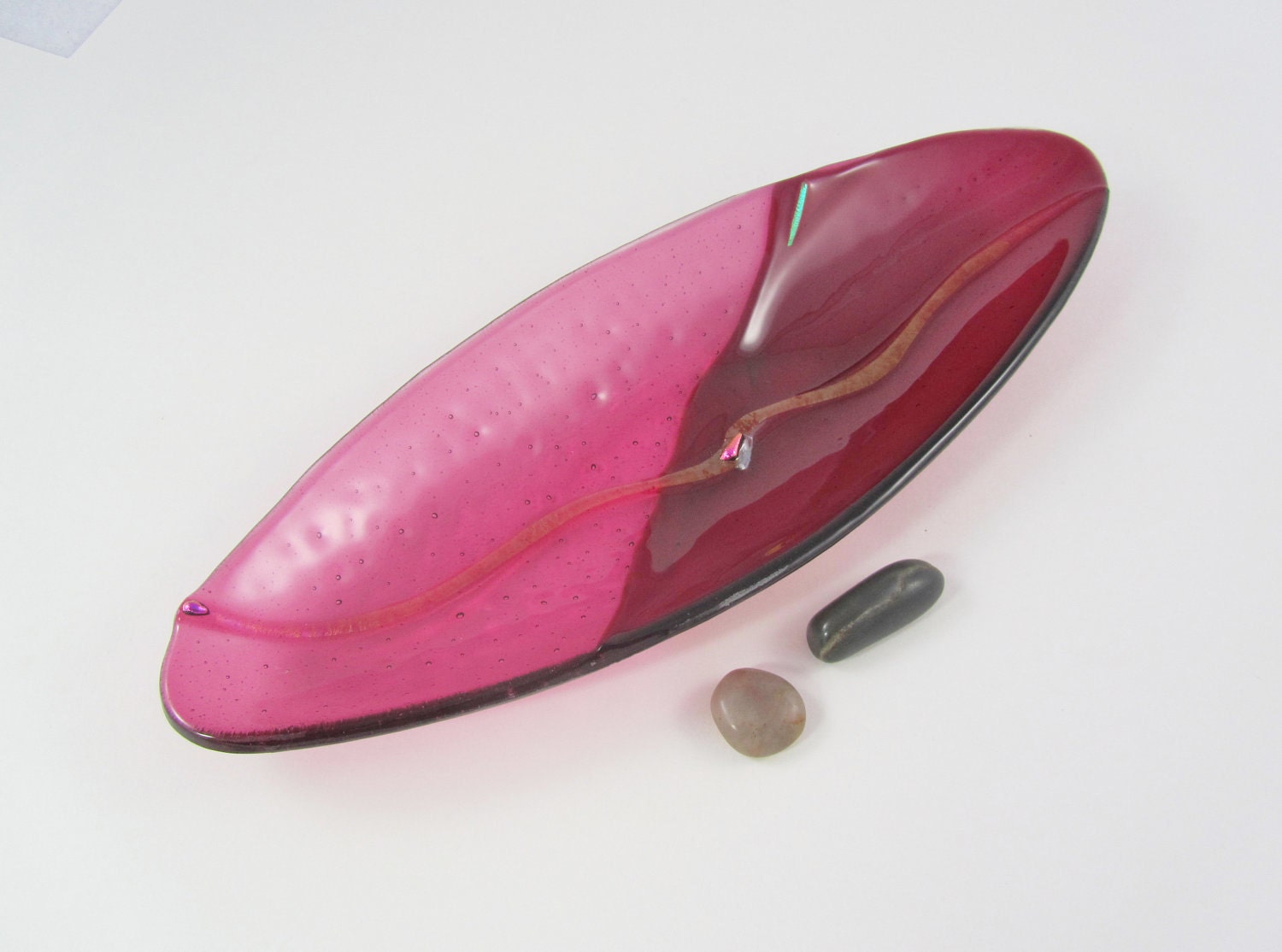 Oval Fused Glass Dish in Hot Pink and Raspberry Red