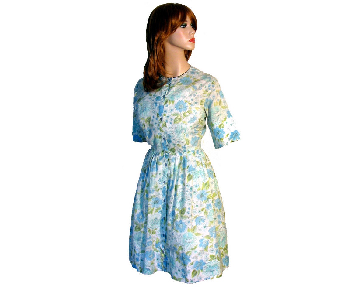 50s 60s Dress  / 60s Cotton Day Dress / Blue Floral Vintage Dress  Size S / M