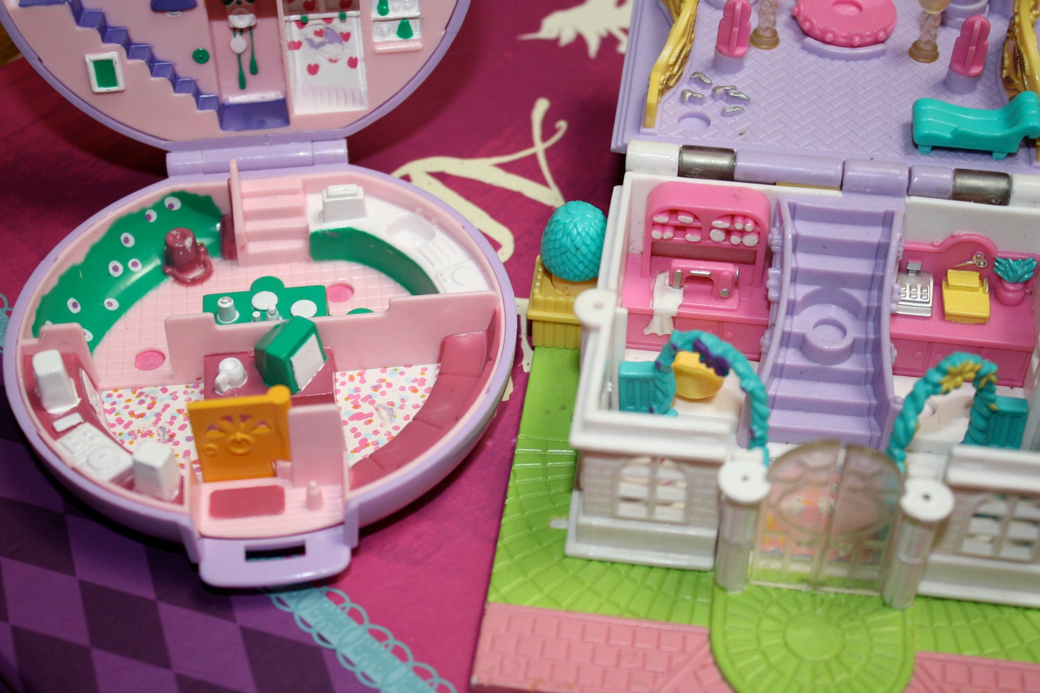 SALE Huge lot of Vintage Polly Pockets Vintage 80s toys 5 total Christmas gift