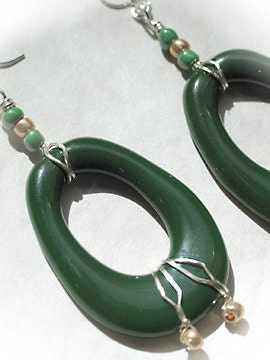 Hoop Earrings - Glass, Beads and Wire