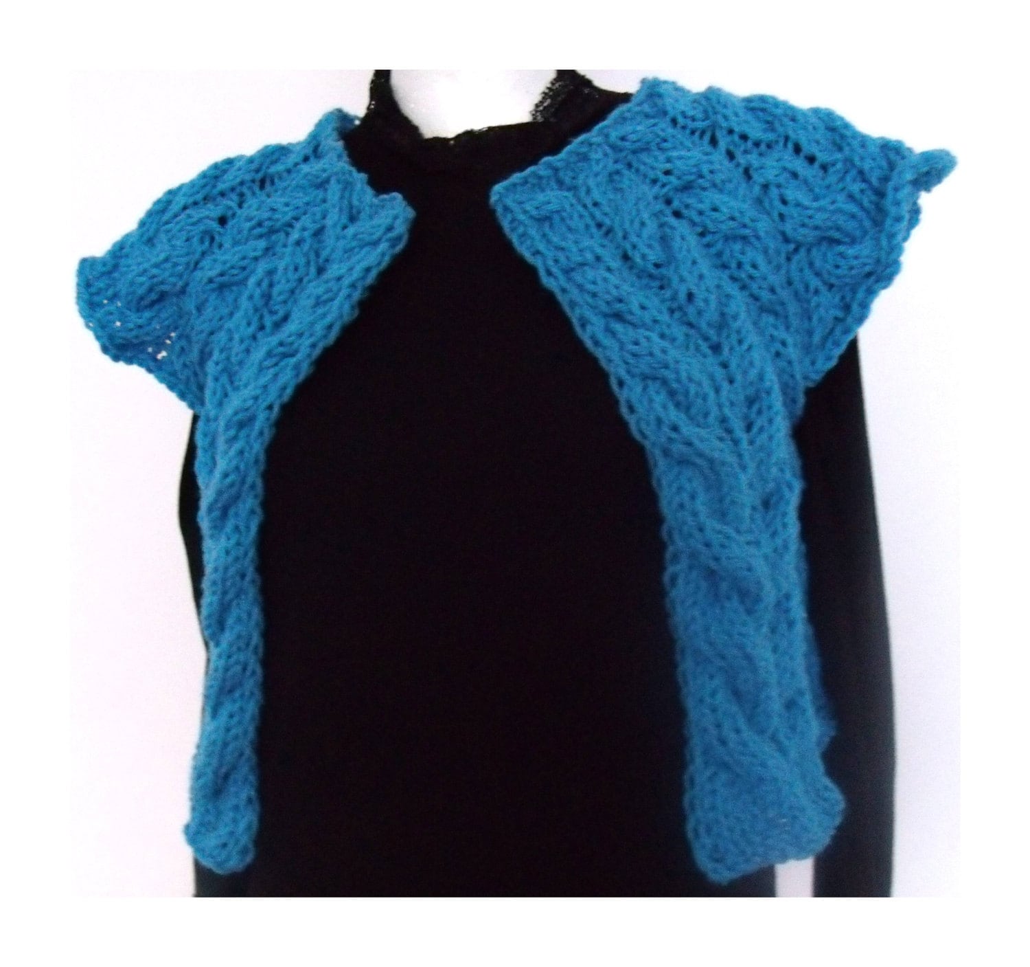 Blue cabled vest shrug bolero wool bulky OOAK hand knitted 4 seasons - MyLaceSpace