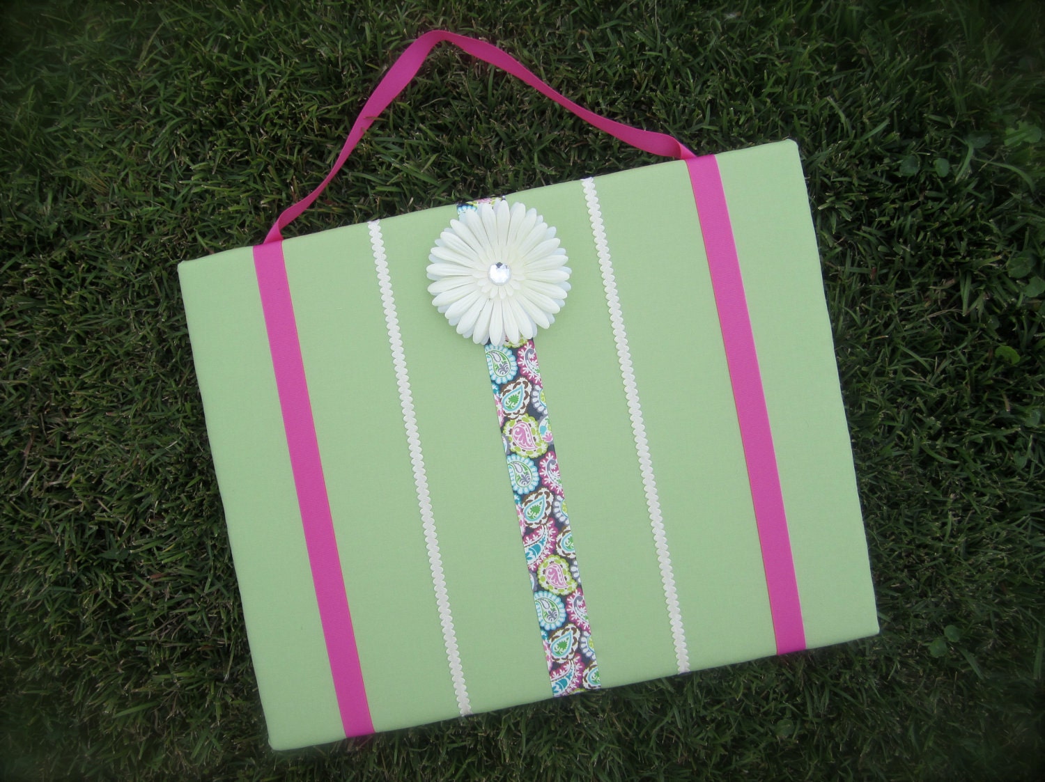 Hair Bow Board Organizer: Green, Raspberry Rose PInk and Gray with optional headband holder (16 x 20)