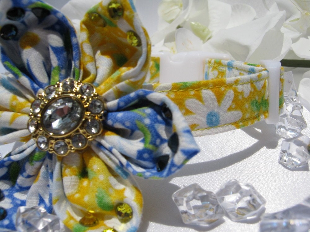 Fancy Dog Collar - Any Size - Yellow Daisy - Item 301