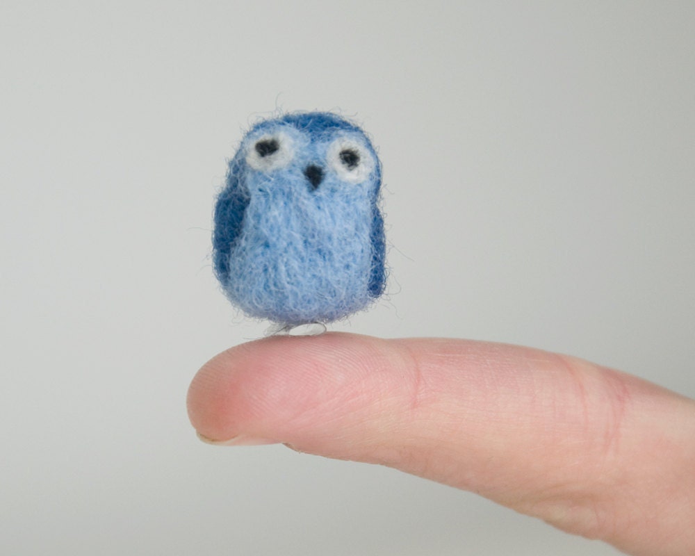 SALE - Miniature Needle Felted Pocket Owl in Blue with a Widow's Peak