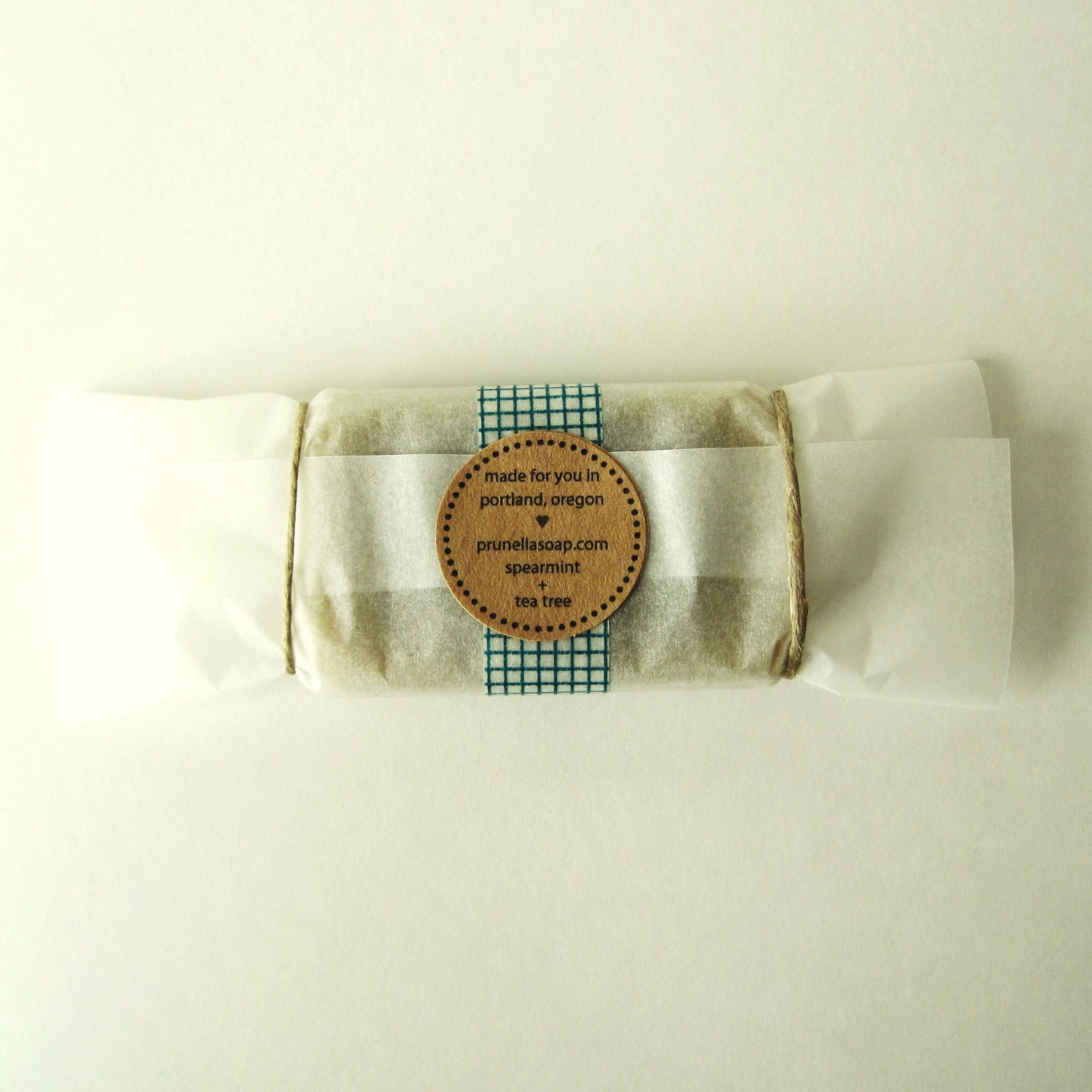 25 Wedding Soap Favors with Custom Labels for your Event // Vegan Organic Wedding Favors - Bridal Shower Favors - Birthday Party Favors