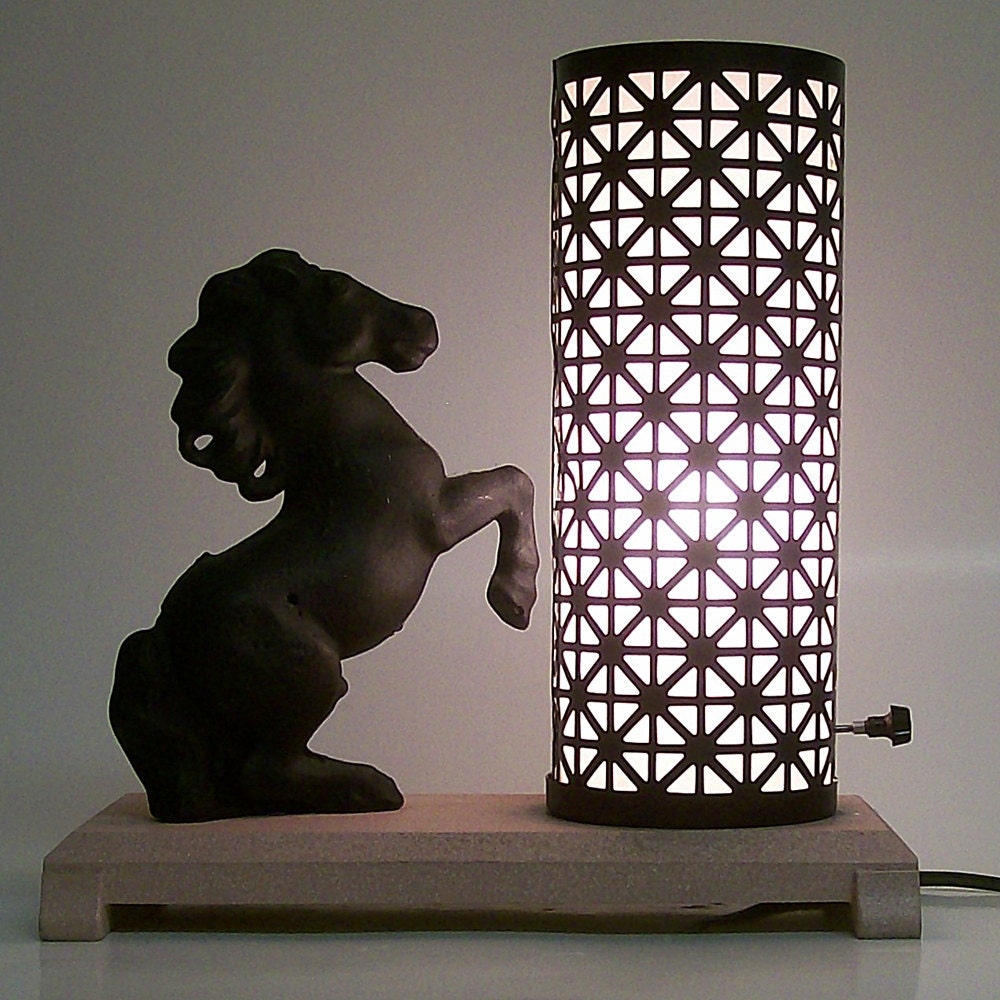 Vintage TV/Accent Lamp Pink and Black with Horse