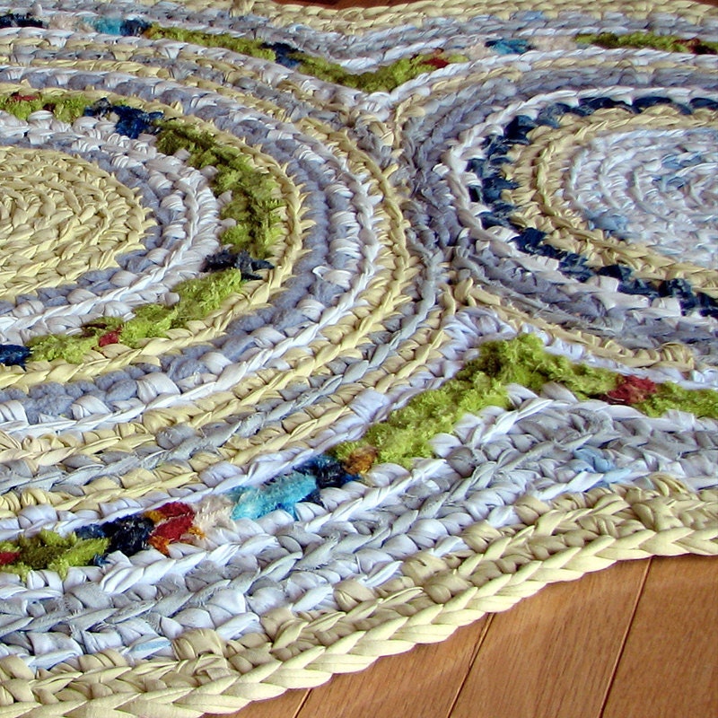 Triple Disc Apple Green and Lemon Yellow Crocheted Rag Rug