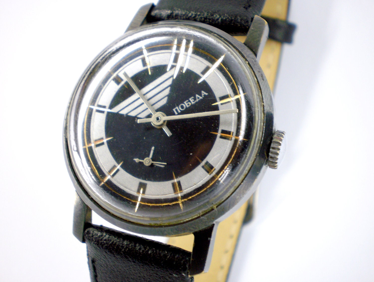 Vintage Pobeda mechanical watch from Soviet/Ussr