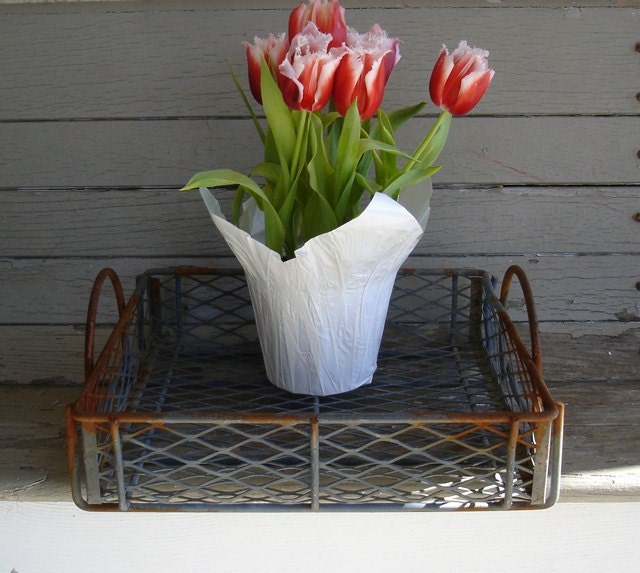 Vintage Grey Industrial Wire Dip Basket