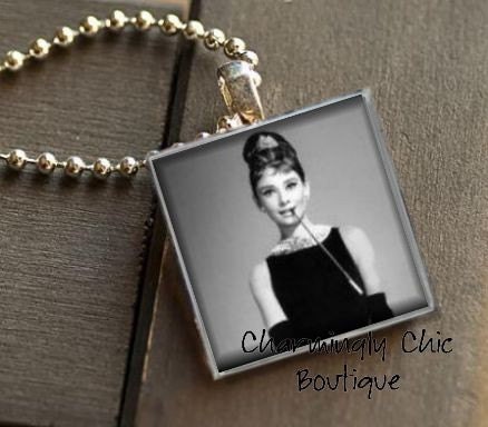 Vintage Audrey Hepburn Necklace (123) in Square Silver Pendant Setting