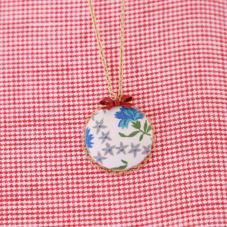 Vintage Fabric Necklace. Blue and Grey Floral