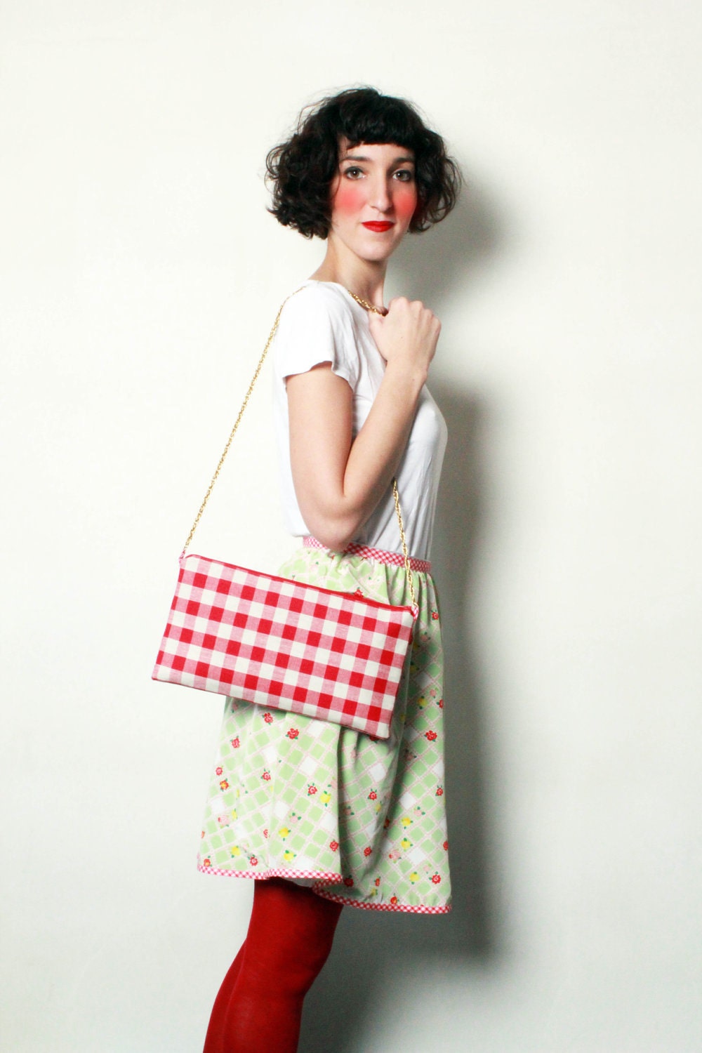 Pretty bag vichy red and off white with chain old gold