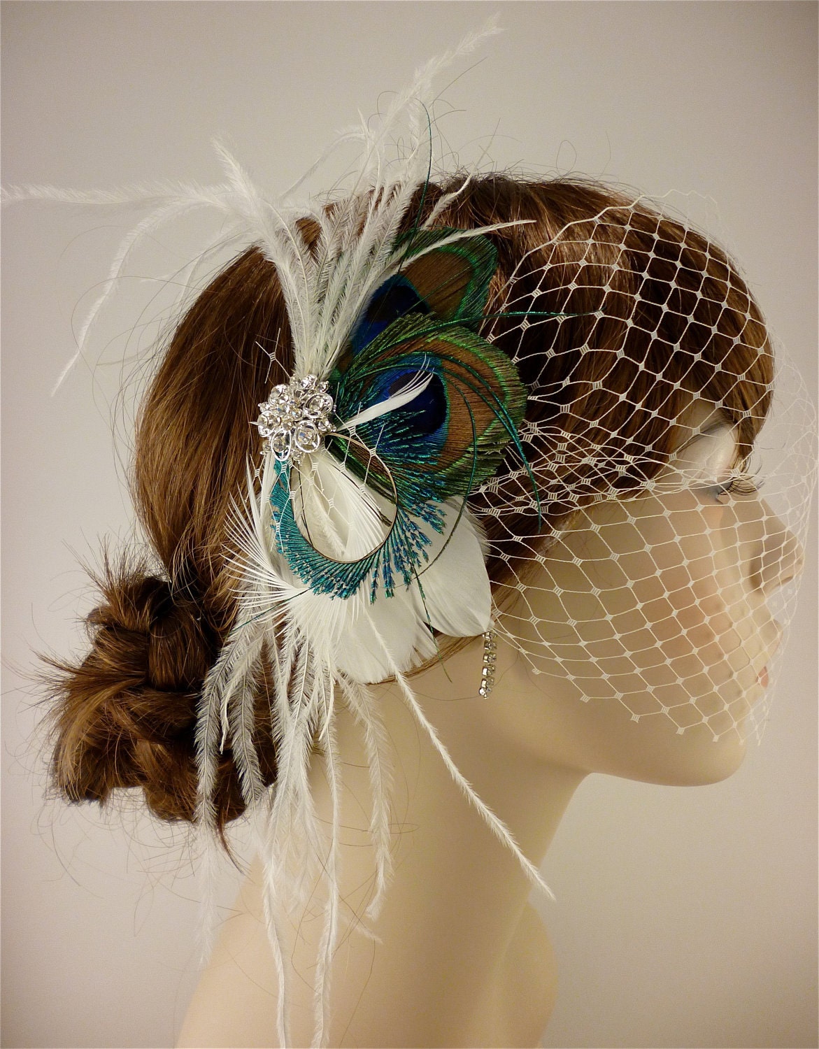 Bridal Feather Fascinator, Bridal Fascinator, Feather Fascinator, Fascinator, Wedding Veil, Bridal Headpiece, Bridal Veil, Peacock